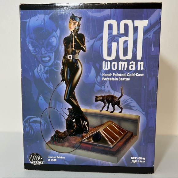 DC Direct Catwoman Hand Painted Porcelain 0075/3500 Jim Lee - Picture 1 of 5